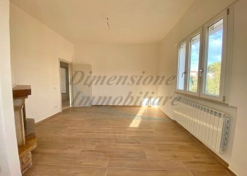 photo_2025-09-02_00-06-59 (2).jpg - Quadrilocale Vicolo Isonzo 5, Cecina - foto 12