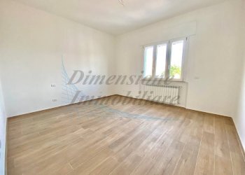 photo_2025-09-02_00-07-00.jpg - Quadrilocale Vicolo Isonzo 5, Cecina - foto 20