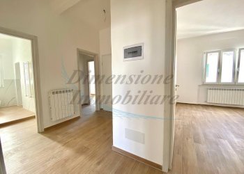 photo_2025-09-02_00-07-02 (2).jpg - Quadrilocale Vicolo Isonzo 5, Cecina - foto 24