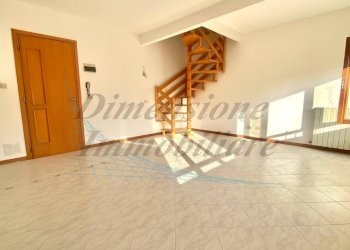 5771477272140826739.jpg - Appartamento Via Luca della Robbia, Cecina - foto 3