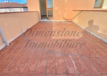 5771477272140826741.jpg - Appartamento Via Luca della Robbia, Cecina - foto 12