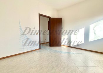 5771477272140826751.jpg - Appartamento Via Luca della Robbia, Cecina - foto 19