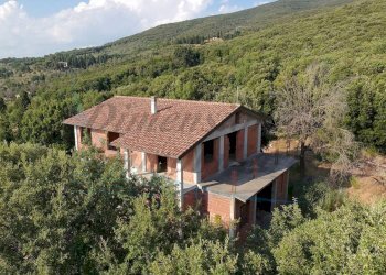 photo_7_2025-07-19_17-27-46.jpg - Villa Via della Serra, Santa Luce - foto 1