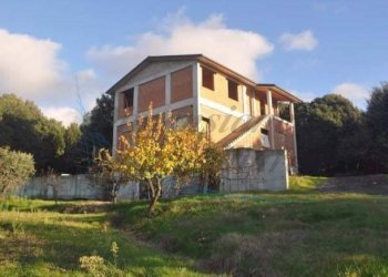 photo_22_2025-07-18_09-38-27.jpg - Villa Via della Serra, Santa Luce - foto 4