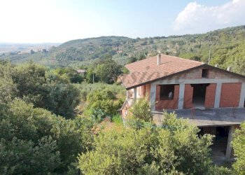 photo_4_2025-07-19_17-27-46.jpg - Villa Via della Serra, Santa Luce - foto 5