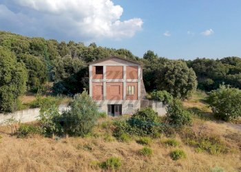 photo_11_2025-07-19_17-27-46.jpg - Villa Via della Serra, Santa Luce - foto 6