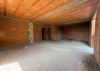 photo_16_2025-07-19_17-28-36.jpg - Villa Via della Serra, Santa Luce - foto 24