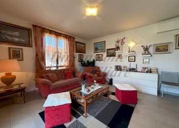 photo_10_2025-07-18_09-41-36.jpg - Quadrilocale Via Salvatore di Giacomo, Rosignano Marittimo - foto 11