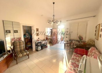 8.jpg - Casa indipendente Via Tommaso Campanella, Rosignano Marittimo - foto 2