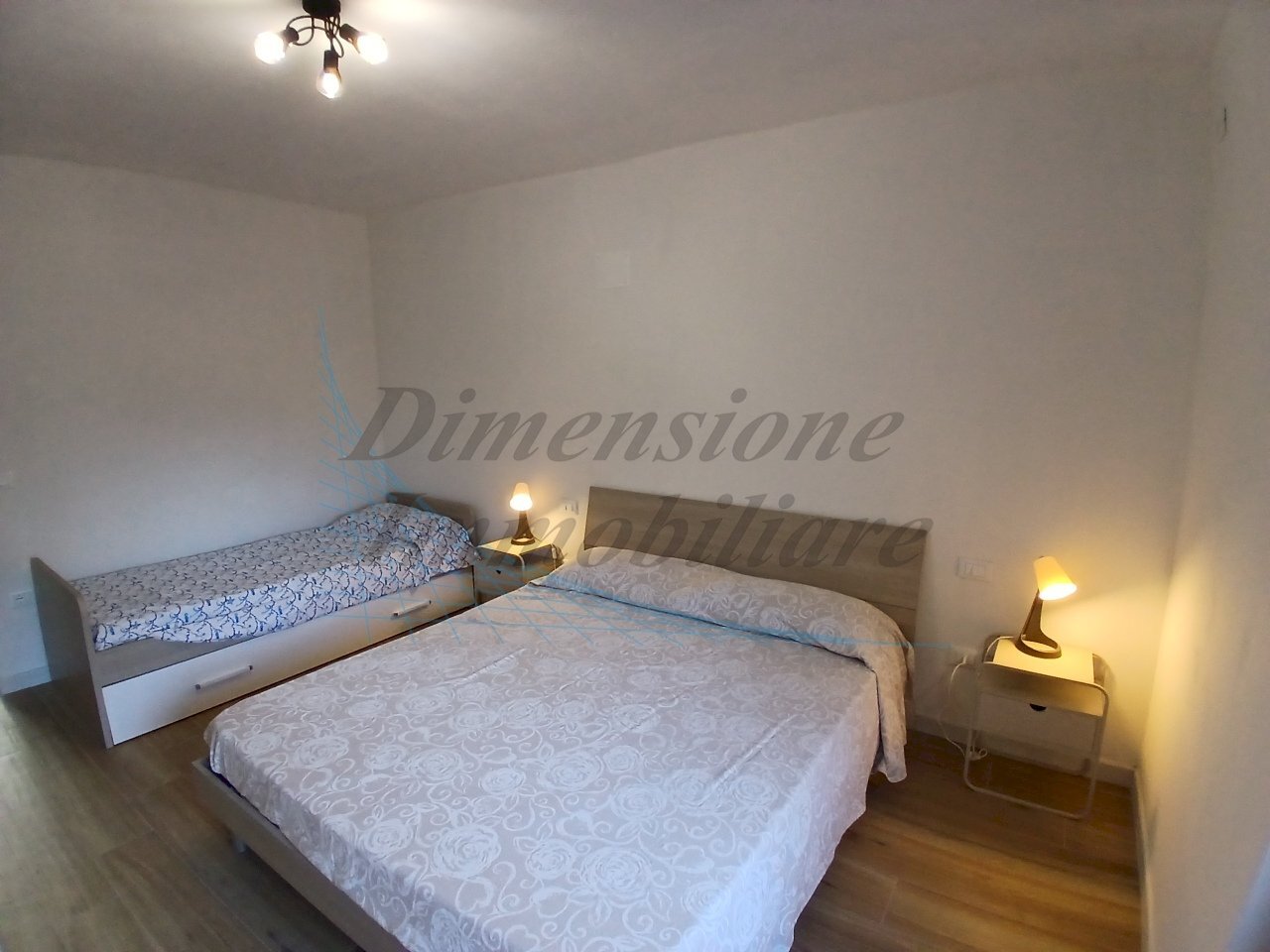 Camera matrimoniale.jpg - Three-room apartment Piazza Garibaldi 111/112, Rosignano Marittimo - photo 3