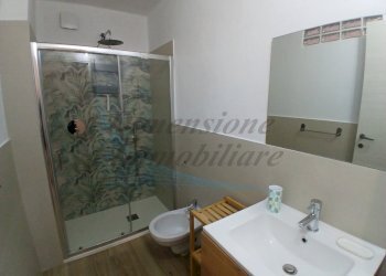 Bagno.. 2.jpg - Three-room apartment Piazza Garibaldi 111/112, Rosignano Marittimo - photo 5