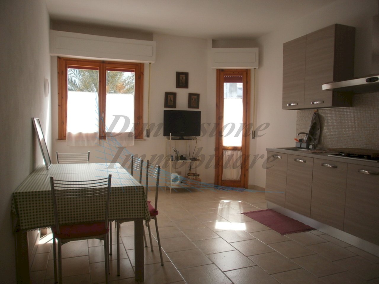 Soggiorno.Cottura.JPG - Bilocale Piazza Giuseppe Garibaldi 23, Rosignano Marittimo - foto 1