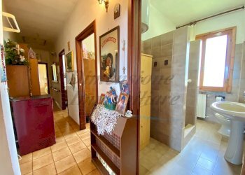 photo_2025-05-16_11-45-28.jpg - Appartamento Via Po 17, Cecina - foto 25