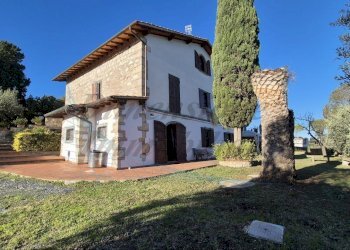 photo_14_2024-11-27_17-37-20.jpg - Villa Località la Maestà, Rosignano Marittimo - foto 1