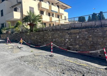 330022a5-b86b-4c3f-bcc7-60baab6dbf29.jpeg - Parking space via Aurelia 10, Riva Ligure - photo 1