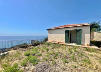 1.jpg - Villa Regione Leschea, Cipressa - photo 1