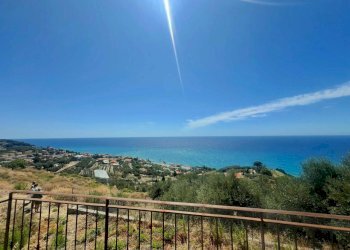 9.1.jpeg - Villa Regione Leschea, Cipressa - photo 27