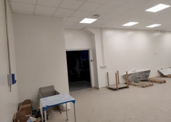 17.jpg - Warehouse strada Valle Armea, Sanremo - photo 18