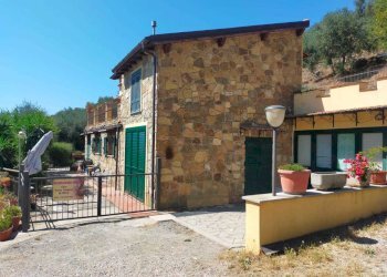 14.jpg - Casa indipendente strada Pompeiana 13, Castellaro - foto 2