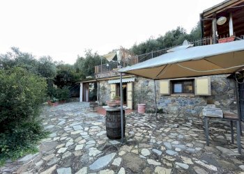 9.jpg - Casa indipendente strada Pompeiana 13, Castellaro - foto 10