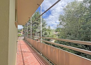 balcone est - Quadrilocale Via Verbano 16, Leggiuno - foto 5