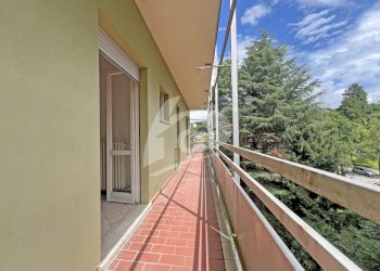 balcone est - Quadrilocale Via Verbano 16, Leggiuno - foto 2