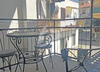 balcone.ingresso.jpg - Porzione di casa Contrada Conti Coco 20/2, Cocquio-Trevisago - foto 27