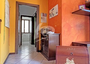 disimpegno - Trilocale Via XXIV Maggio 3c, Cuveglio - foto 5