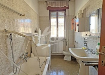 bagno - Appartamento Via Carlo Colombo 22, Travedona-Monate - foto 8