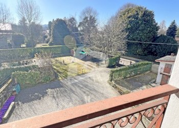 area condominiale - Appartamento Via Carlo Colombo 22, Travedona-Monate - foto 16