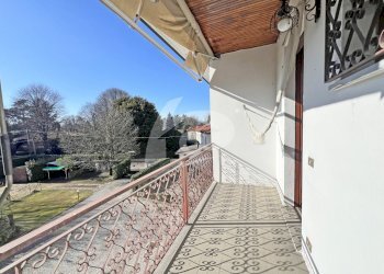 balcone - Appartamento Via Carlo Colombo 22, Travedona-Monate - foto 22