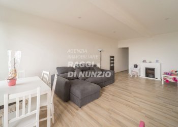 WEB_007.jpg - Appartamento Piazza Monte Grappa 11, Frascati - foto 2