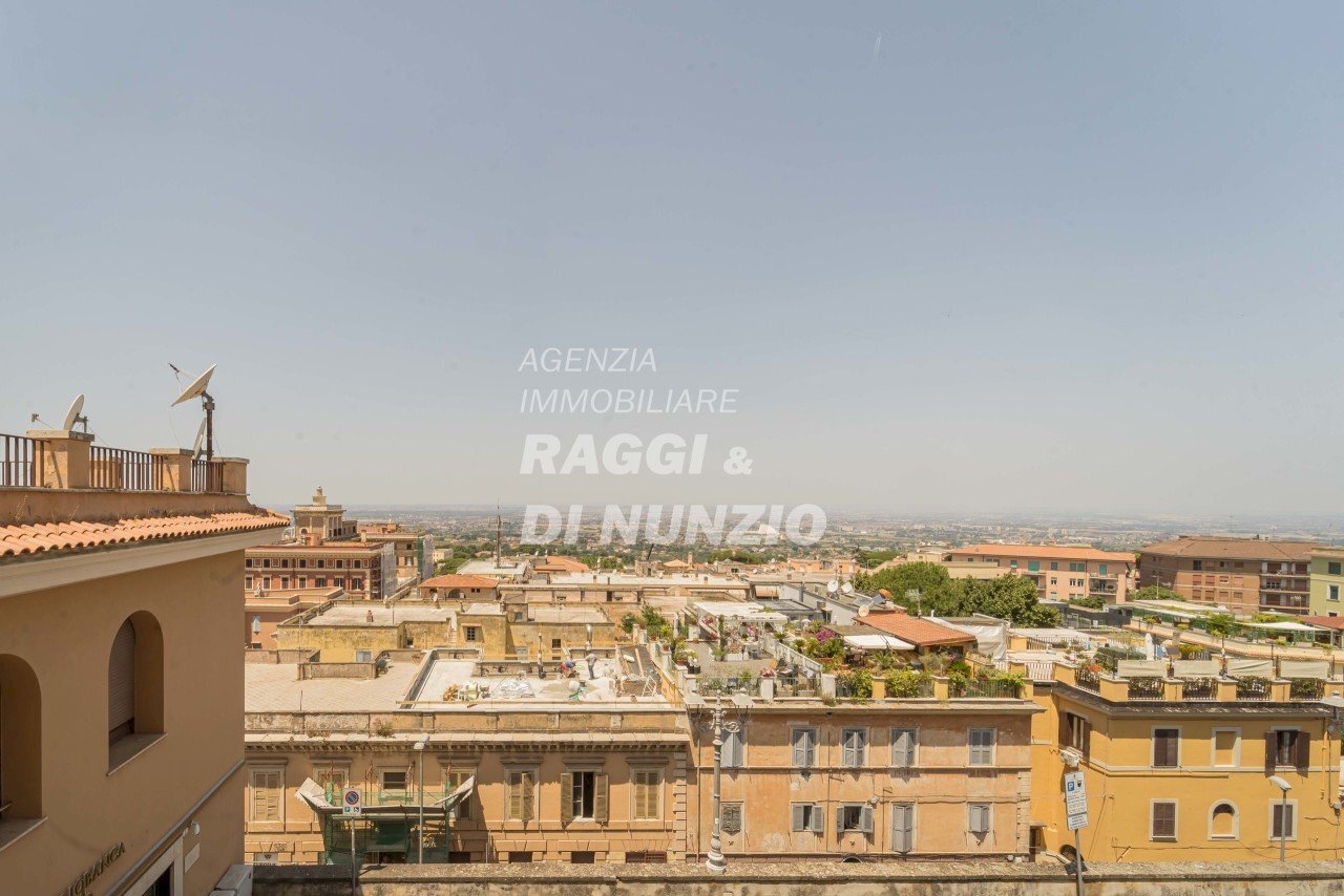 WEB_025.jpg - Appartamento Piazza Monte Grappa 9, Frascati - foto 1