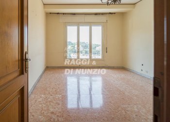 WEB_007.jpg - Appartamento Piazza Monte Grappa 9, Frascati - foto 4