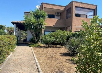 Immagine WhatsApp 2025-03-04 ore 12.45.44_369c37c8 - Villa Via Campoleone 37B, Ariccia - foto 3