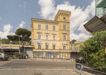 _DSC4073.jpg - Stabile - Palazzo Via della Costituente 28, Grottaferrata - foto 2