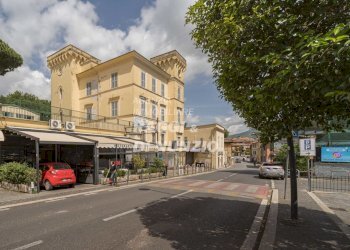 _DSC4069.jpg - Stabile - Palazzo Via della Costituente 28, Grottaferrata - foto 3