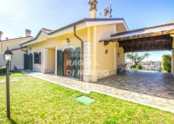 WhatsApp Image 2025-02-18 at 11.12.10 (1).jpg - Villa Via Padre Antonio Rocchi  78, Grottaferrata - foto 4