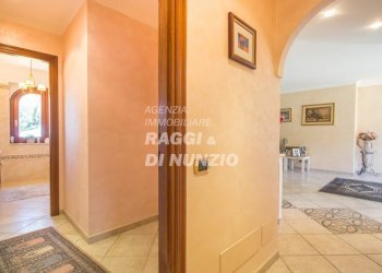 WhatsApp Image 2025-02-18 at 11.12.12 (1).jpg - Villa Via Padre Antonio Rocchi  78, Grottaferrata - foto 14