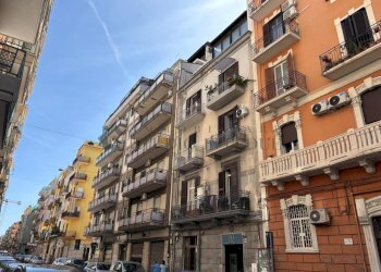 WhatsApp Image 2025-09-17 at 12.39.18.jpeg - Three-room apartment VIA CRISANZIO  176, Bari - photo 2