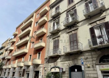 IMG_7166.jpeg - Locale Commerciale via principe amedeo  233, Bari - foto 1