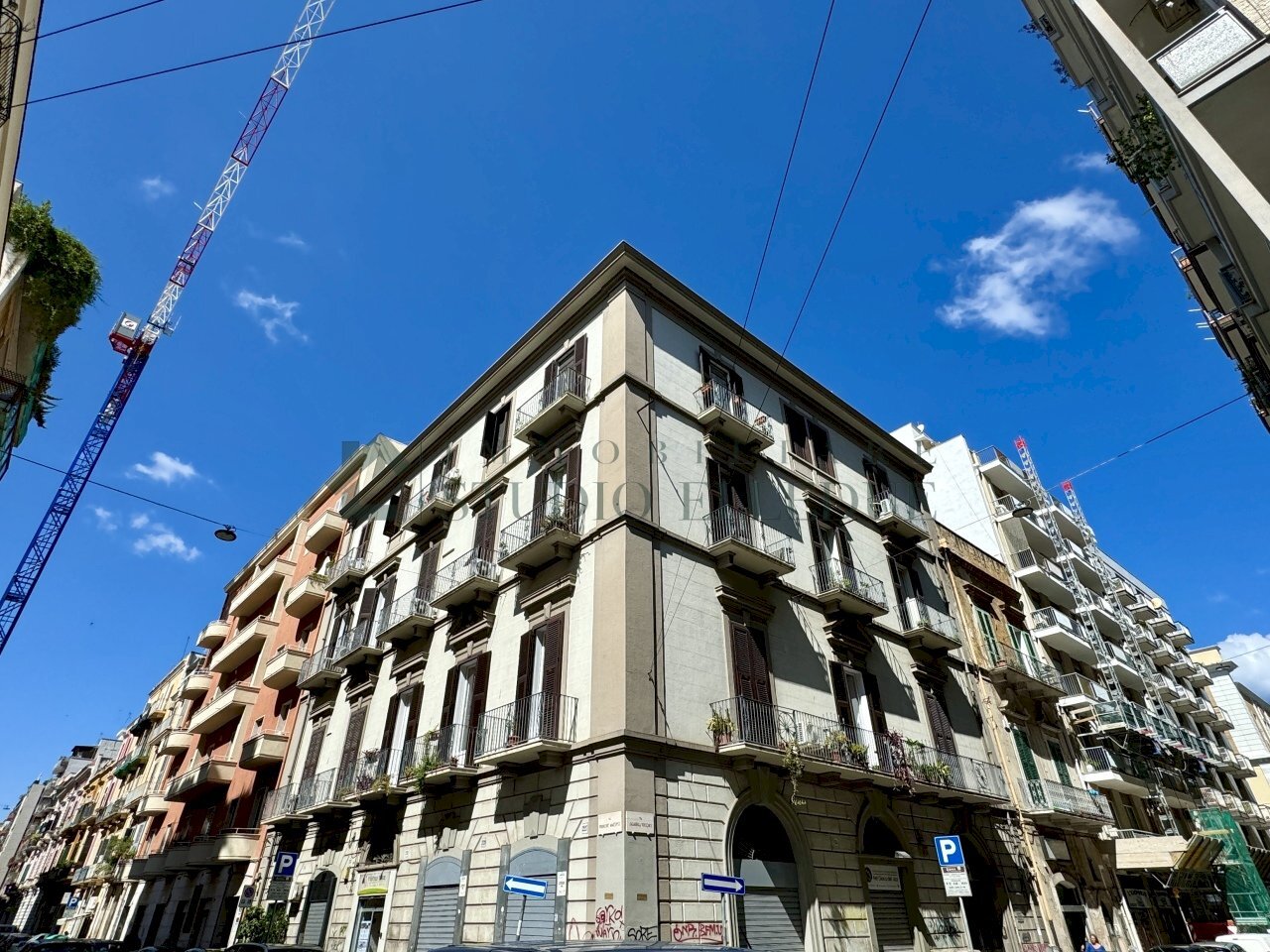 IMG_7080.JPG - Locale Commerciale VIA VISCONTI  85, Bari - foto 1