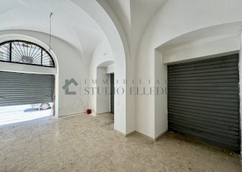 IMG_7093.JPG - Locale Commerciale VIA VISCONTI  85, Bari - foto 16