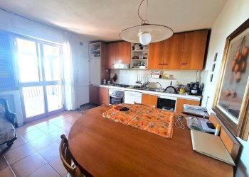 8 Cucina.jpeg - Villa Vocabolo Giardino, Alviano - foto 8