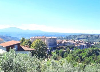 30 Panorama sul castello.jpeg - Villa Vocabolo Giardino, Alviano - foto 30