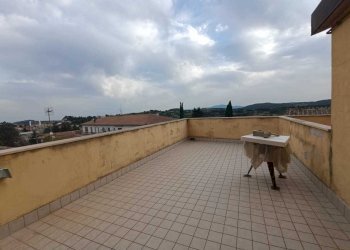 WhatsApp Image 2025-07-28 at 09.58.55 (1).jpeg - Quadrilocale Via Rimembranze, Amelia - foto 18