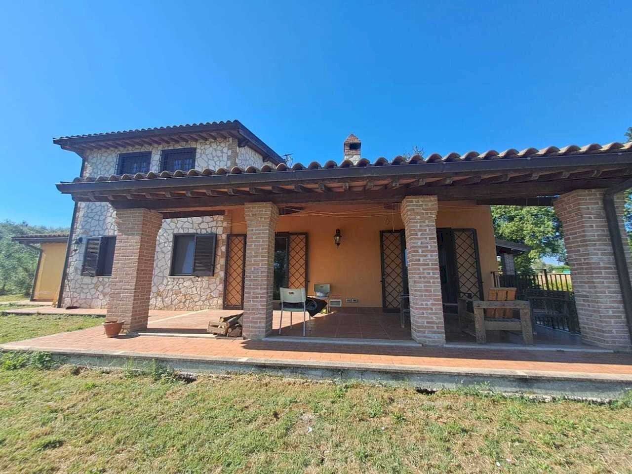 8 Facciata.jpeg - Villa Via Rimembranze 4545, Amelia - foto 1