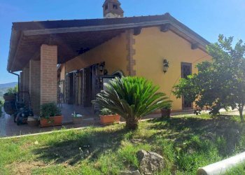 6 Facciata.jpeg - Villa Via Rimembranze 4545, Amelia - photo 7