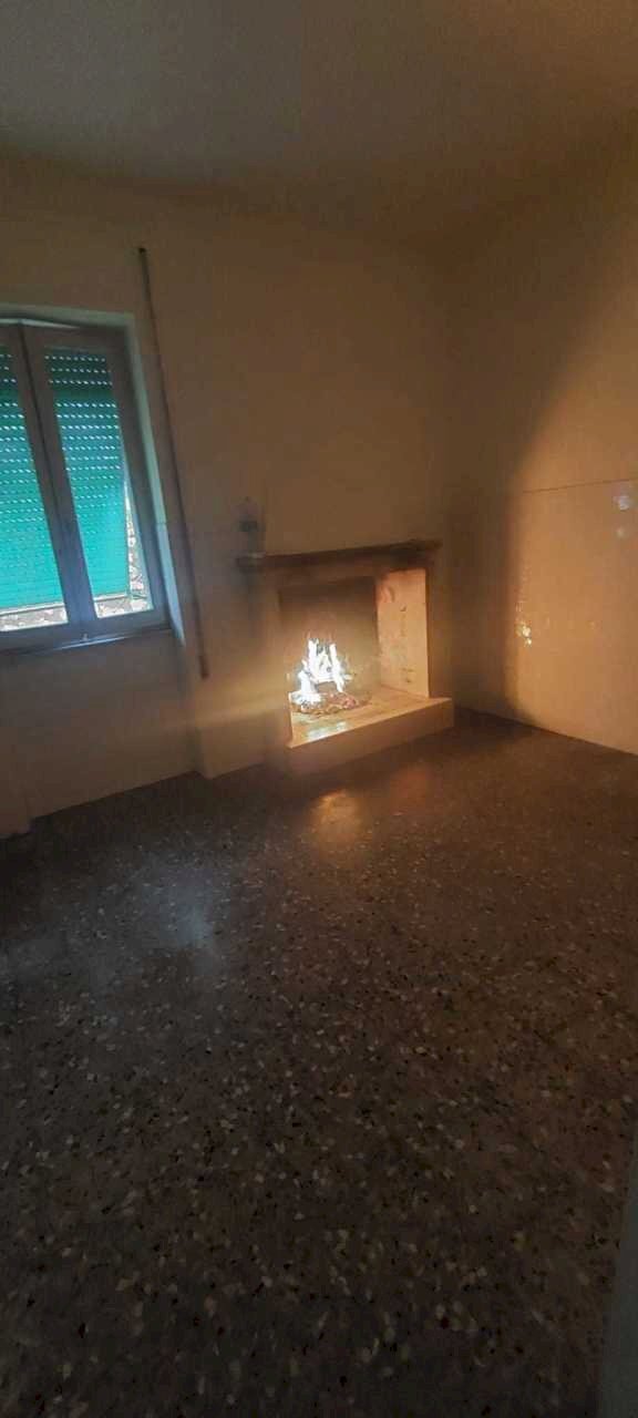 2 Cucina.jpeg - Villa Viale Kennedy, Guardea - foto 3