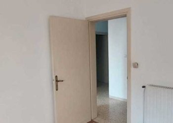 4 Camera.jpeg - Villa Viale Kennedy, Guardea - foto 5